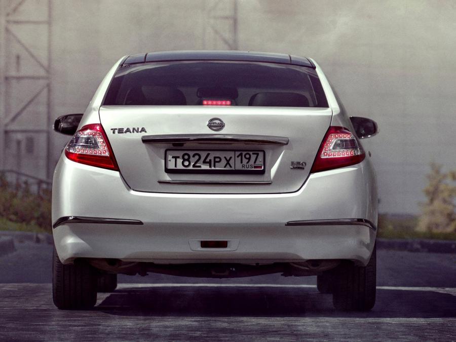 Nissan Teana 2011 года  (фото 5 из 10)